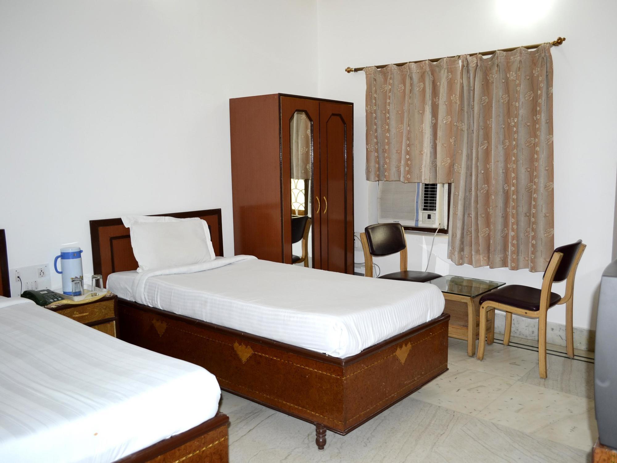 Hotel Tokyo Vihar Bodh Gaya Ngoại thất bức ảnh