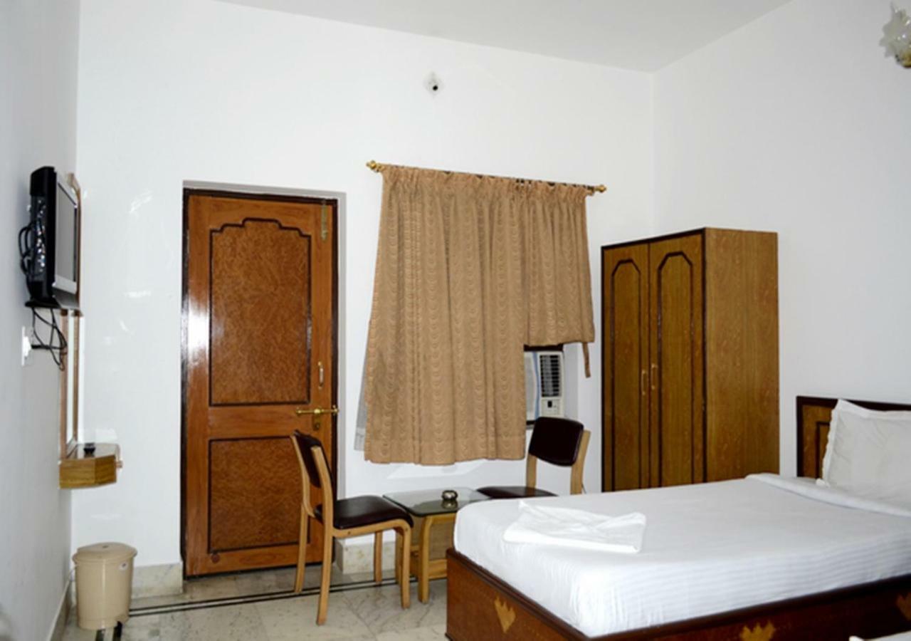Hotel Tokyo Vihar Bodh Gaya Ngoại thất bức ảnh