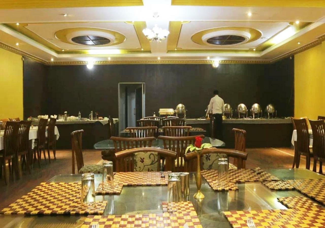 Hotel Tokyo Vihar Bodh Gaya Ngoại thất bức ảnh